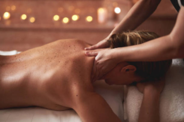 masaż pleców,masażysta, masaż wrocław, masaż leczniczy, masaż relaksacyjny